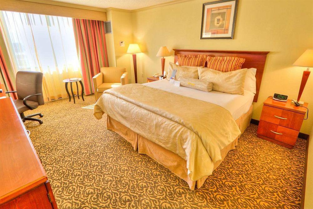 Holiday Inn Tampa Westshore - Airport Area By Ihg Kültér fotó